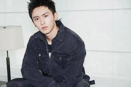 明星八卦背后的真相：七哥娱乐揭秘娱乐圈的人物动向