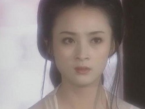 肖战小说风波回顾及“娱乐吃瓜君嫂子”小王现象解析