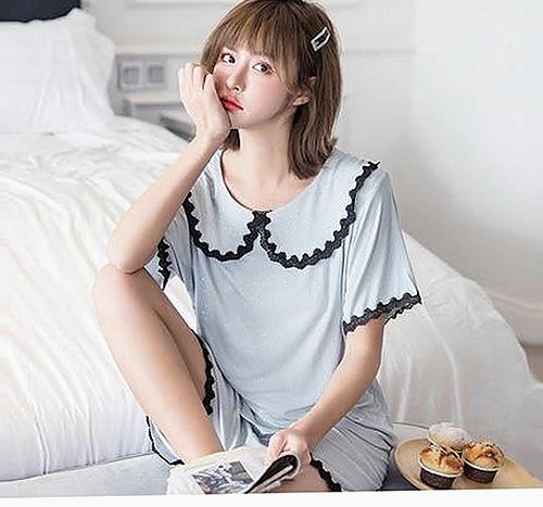 娱乐圈风波不断:明星私密与公众视线的永恒拉锯