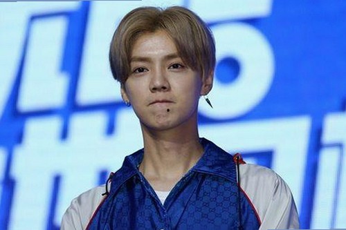 汪峰：摇滚巨星与娱乐圈的“吃瓜风向标”