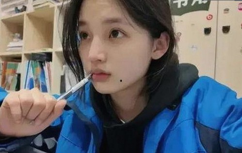 傅程鹏程愫和平分手获确认，娱乐圈热点持续发酵